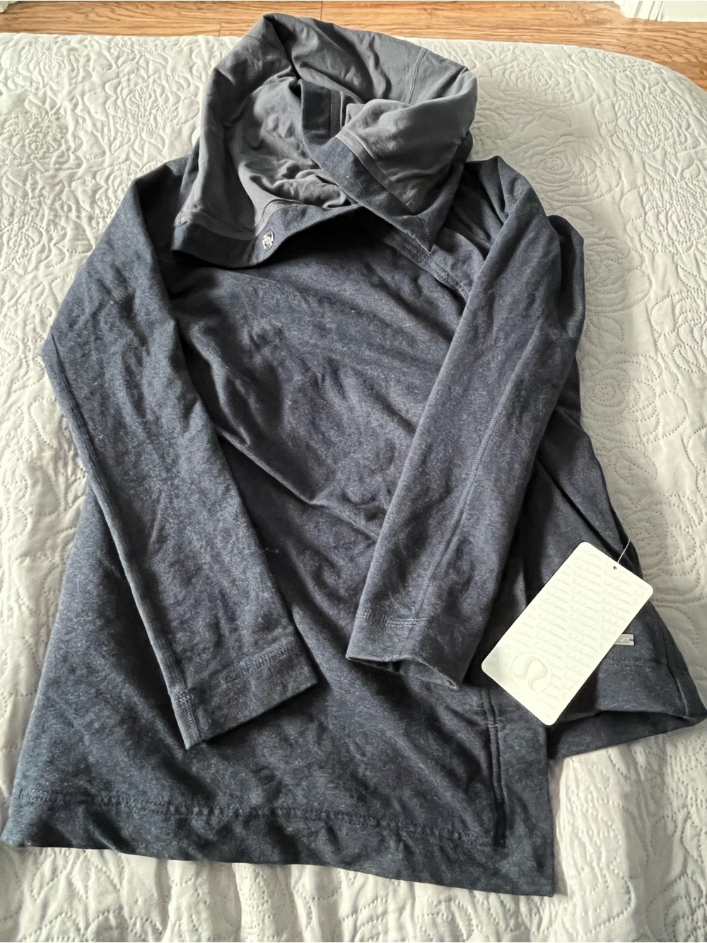 NWT Lululemon Savasana Wrap